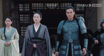 她都被嘲了？