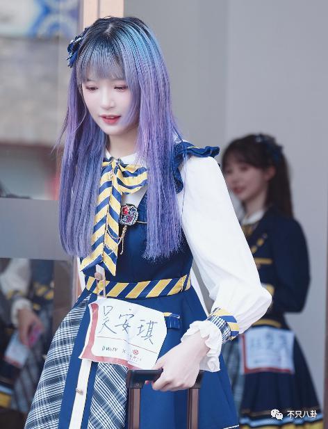 欧阳娜娜的妹妹要参加选秀啦？这次路透里好多熟人！