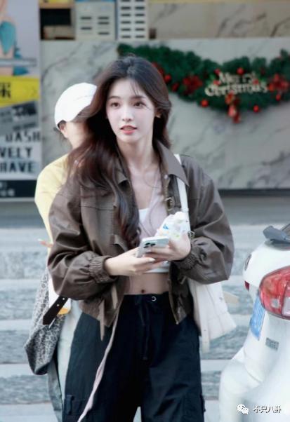 欧阳娜娜的妹妹要参加选秀啦？这次路透里好多熟人！