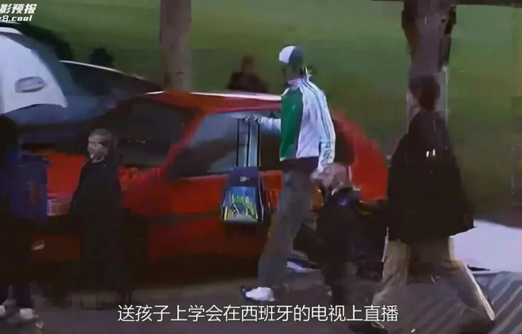 以为他俩很甜,真相不忍直视?