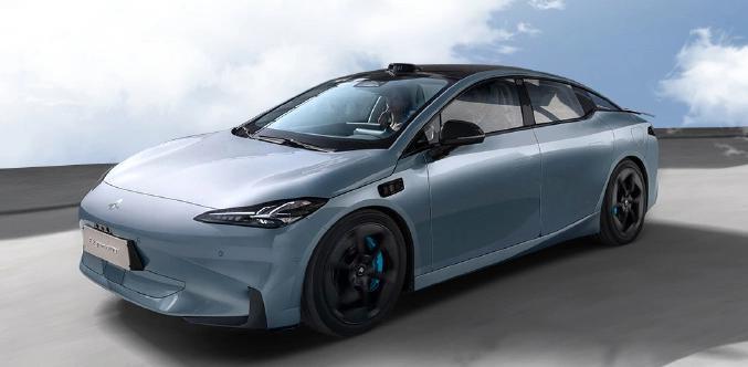 广汽昊铂新车Hyper HT预告图、实车亮相：鸥翼式后门，零百5.8秒