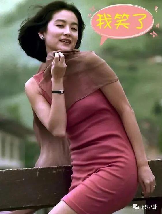 她该不会是真的想让自己C位出道吧？