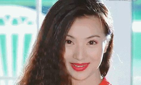 她该不会是真的想让自己C位出道吧？