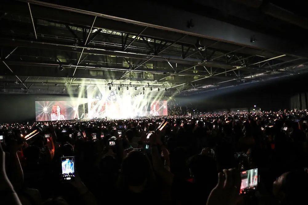 都在心疼爱豆,可谁心疼她们的粉丝?