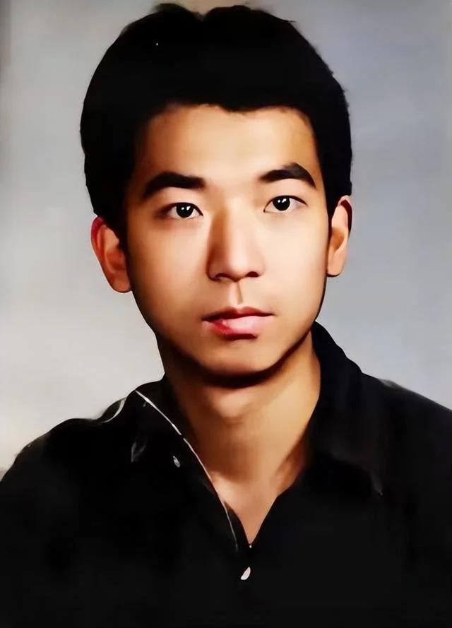 传奇导演郭宝昌：一生只见亲生母亲一次面，养母到死也不原谅他