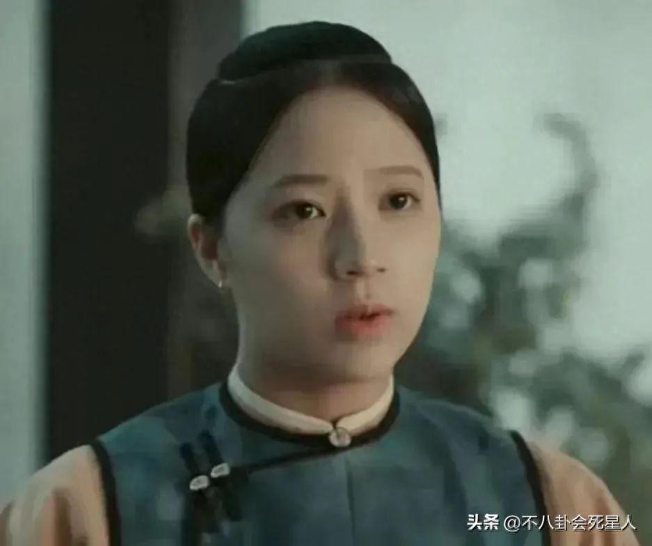 又来一位“关系户”，欧阳娜娜妹妹参加选秀，颜值普通被嘲