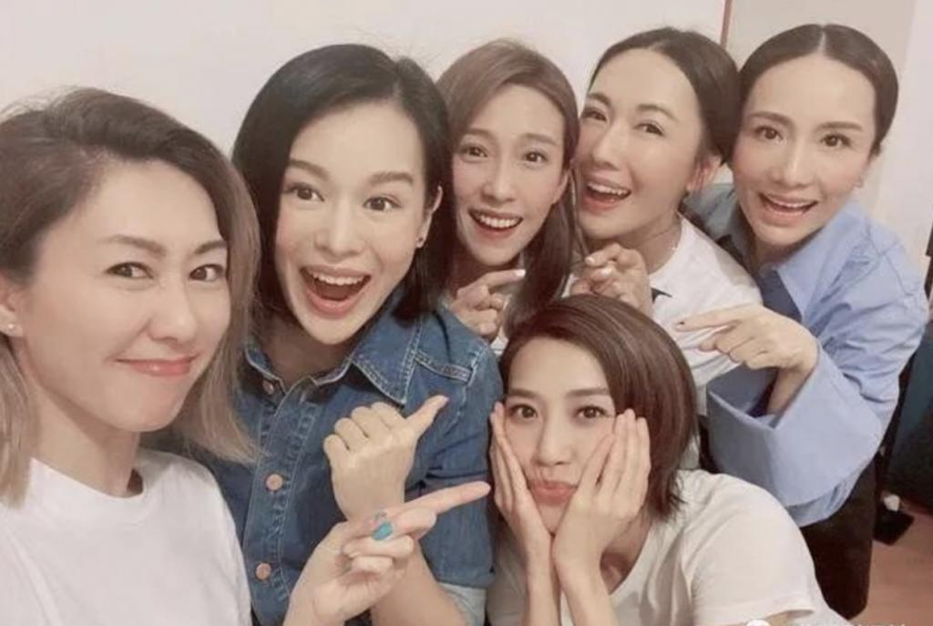 突然结婚！地下恋11年，终于修成正果了？！