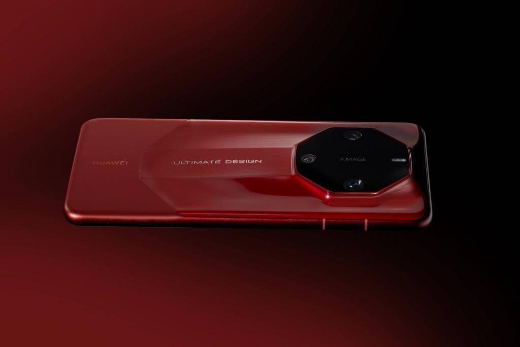 华为 Mate 60 RS 非凡大师：高端之上，领创极致