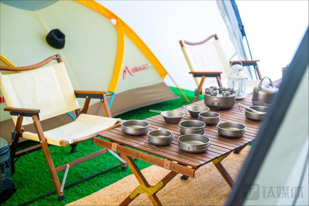 被iPhone带火的「钛」，正在快速走向大众化