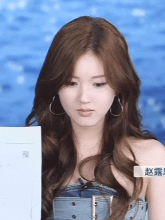 Lisa大翻车后，我开始担心杨紫和赵露思了