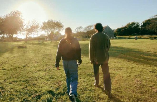 孔孝真庆结婚一周年与老公旅游 首晒夫妻正面合照