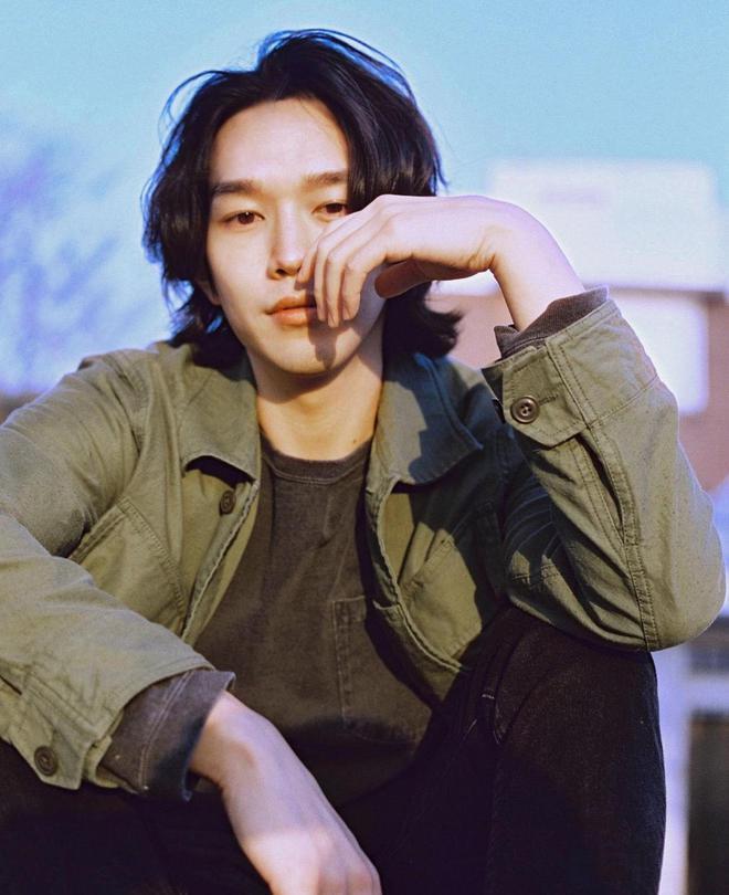 孔孝真庆结婚一周年与老公旅游 首晒夫妻正面合照