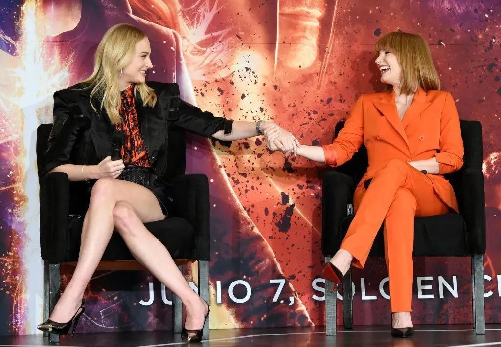 “三傻”“二乔”离婚，昔日爱侣对簿公堂开启抢娃大战？