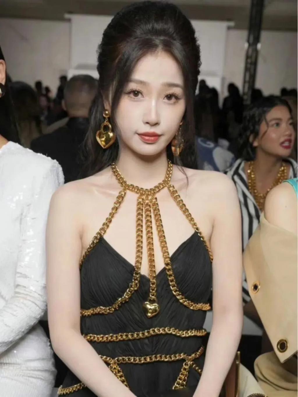 内娱女明星的脸，都被她丢完了？
