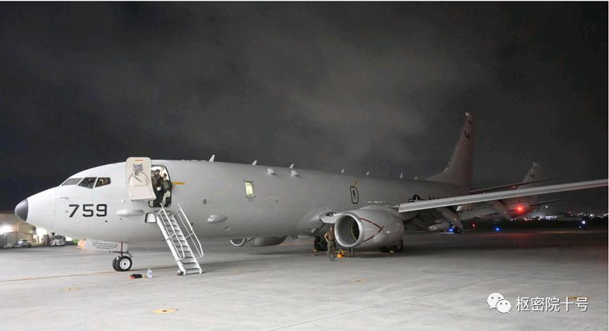 美媒：P-8A巡逻机在南海遭解放军拦截时，正在跟踪山东舰