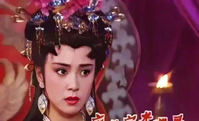 实惨！圈内第一美女被抓，儿子突然离世