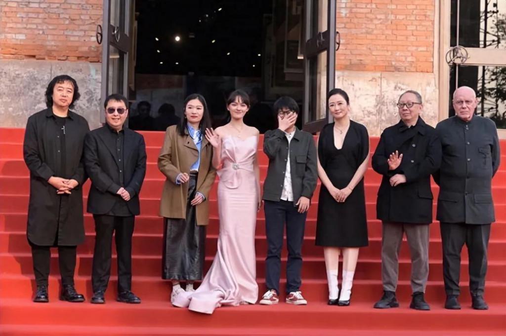 一阵子不见判若两人！杨紫最出圈，黄绮珊神似吉娜