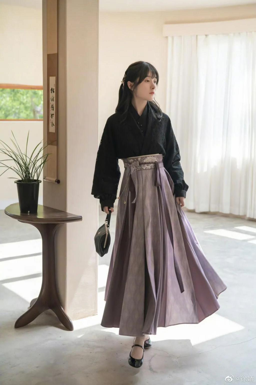 Angelababy和张嘉倪要是有她这觉悟就不会被骂了!