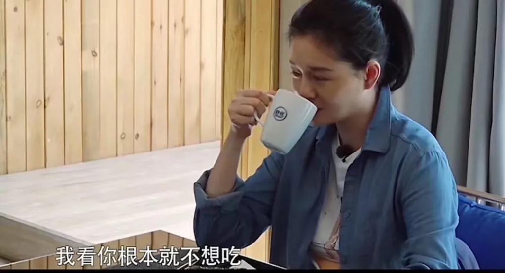 夸他深情？挺好笑的…