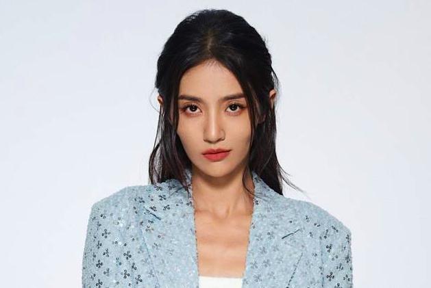 哈，他悄咪咪结婚了？