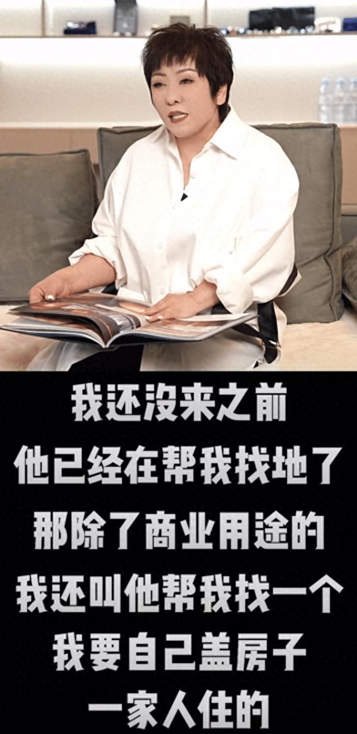 向佐夫妇武林夜市被偶遇，郭碧婷发型乱驼背体态差，女神气质全无