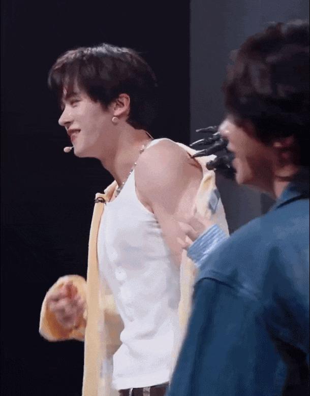 明明是个帅哥，但一直不红也是有原因的？