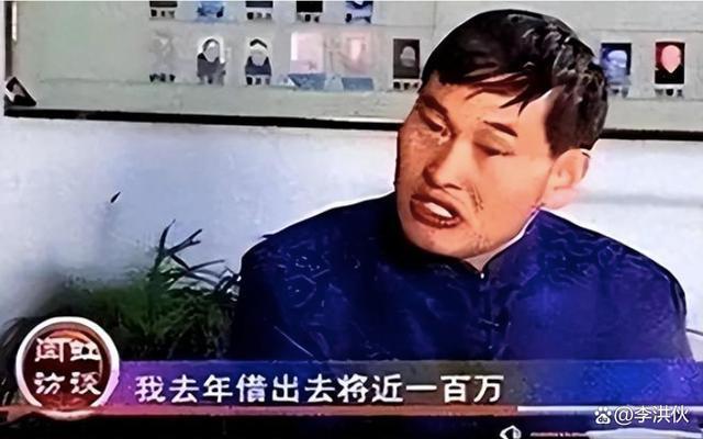 大衣哥朱之文又摊上事了！老人提行李堵门借钱，不给钱不走