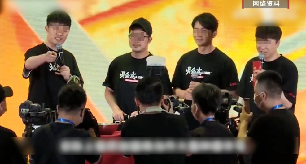 亏损上亿！明星还是别干餐饮…