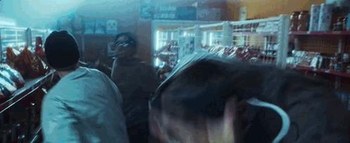 太猛了！从头杀到尾，活该她爆！