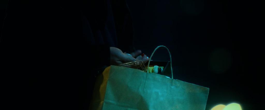 太猛了！从头杀到尾，活该她爆！