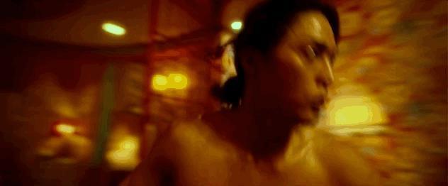 太猛了！从头杀到尾，活该她爆！