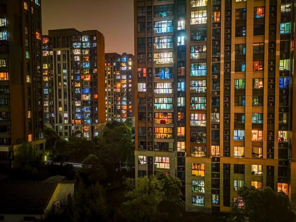 周杰伦演唱会强实名制，上万元的“黄牛票”卖不掉了