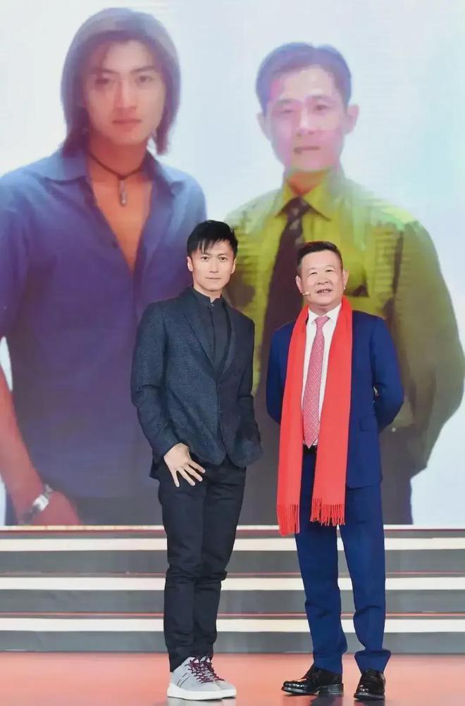 特步52岁董事长罕见露面：表演武术硬功夫太震撼，引发观众狂赞!