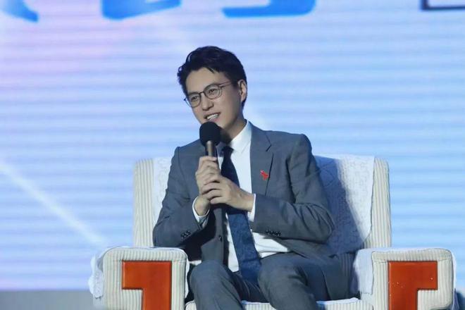从靳东到陈牧驰，这些被自己“打脸”的明星，真的不尴尬吗？