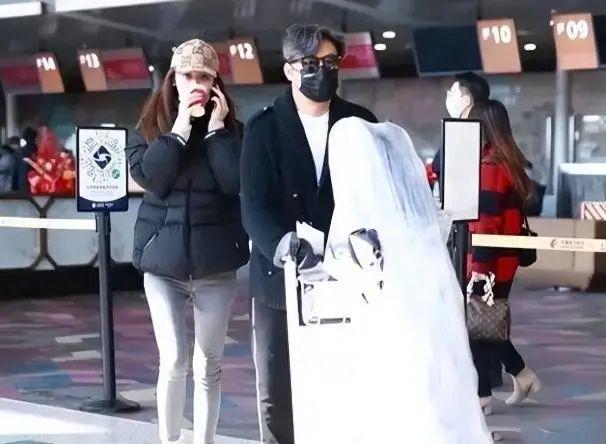 官宣离婚！大导出轨N次，芒果亲女儿不忍了！