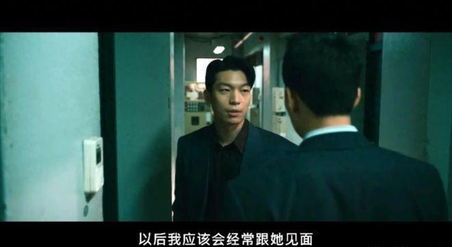 Disney 韩剧杀疯了，《超异能族》之后又出一部硬核黑帮剧