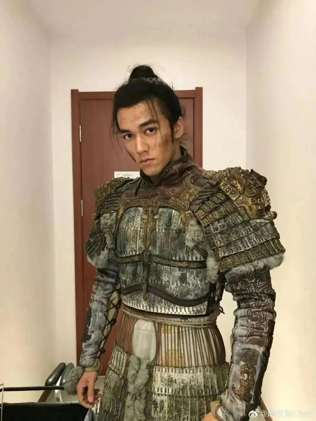 被瓜砸晕！三连爆！到底有几个好嫂子？