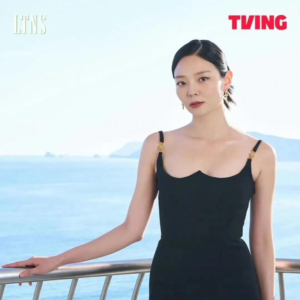 还记得忠武路女演员李絮吗？电影节红毯赢了…