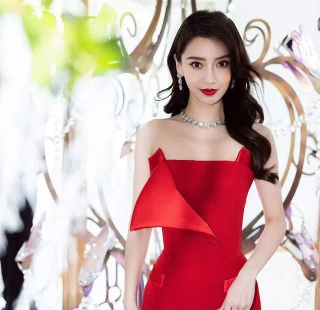 杨颖再次缺席商务活动，代言升级一事搁浅，要躲到什么时候？