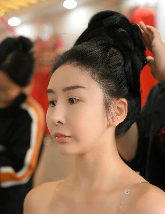 假脸流量花，真过全内娱