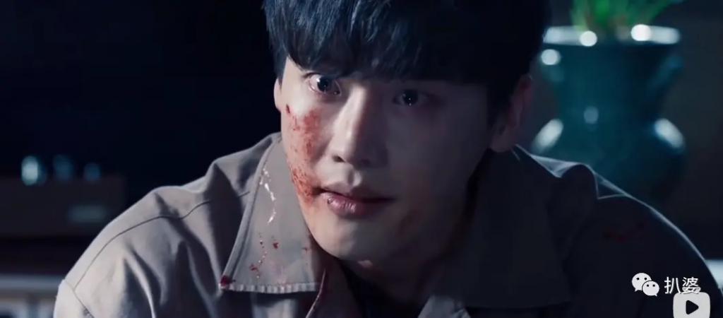 这是突然换了个头啊