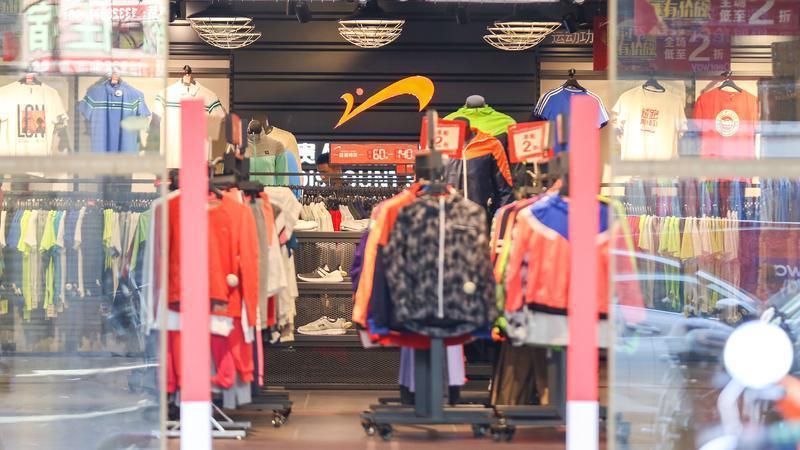 贵人鸟“脱鞋”，改道粮食