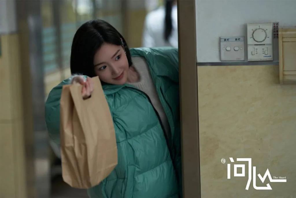 《问心》，一部弯道超车的现实主义医疗剧