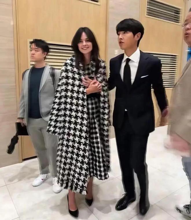 宋仲基定居罗马进军国际市场失利 所有试镜全落选