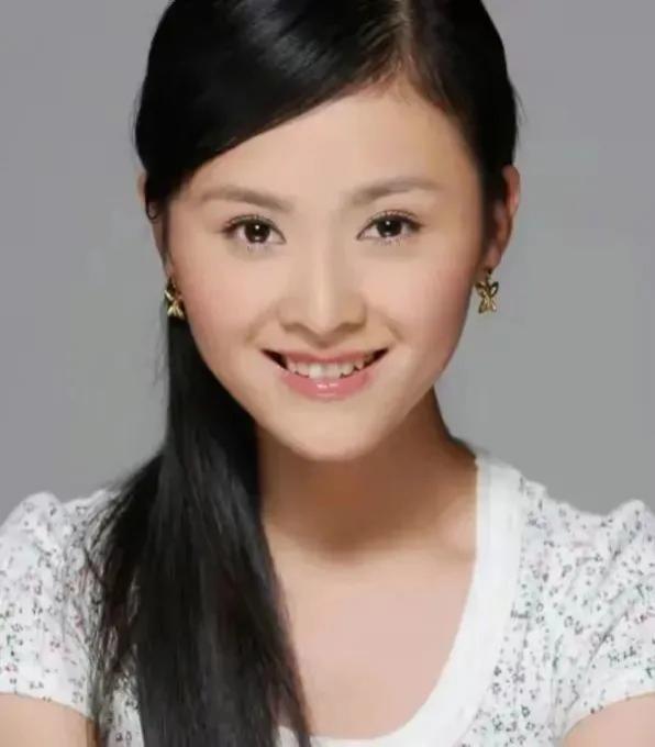 “胖成球”的沈腾妻子，让人看清了娱乐圈世态炎凉