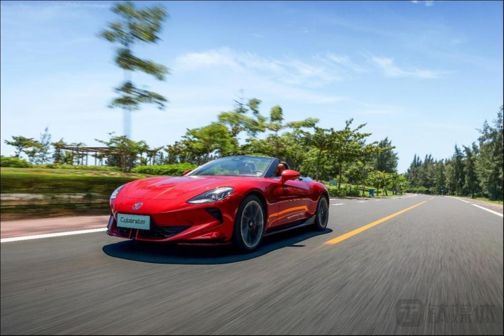 名爵造电动敞篷跑车，是自信还是自嗨？