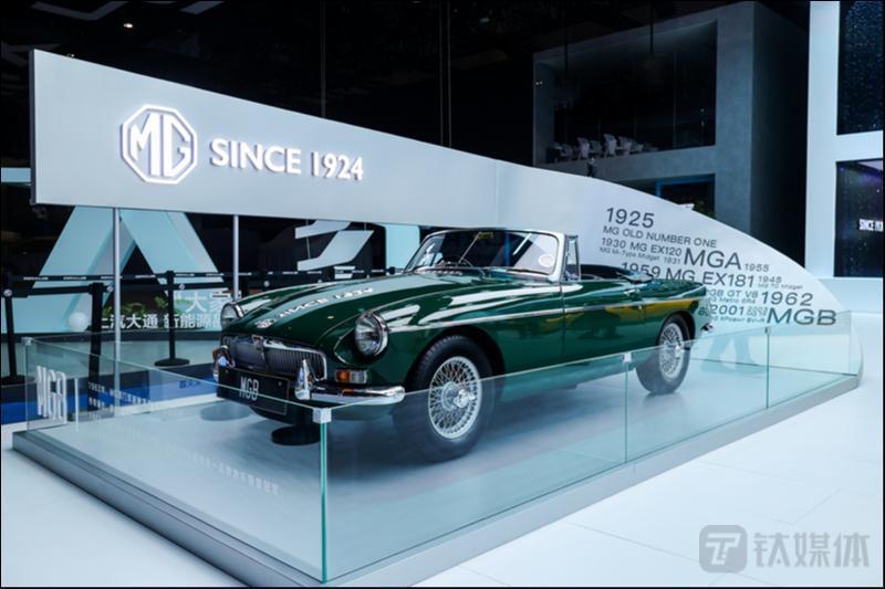 名爵造电动敞篷跑车，是自信还是自嗨？