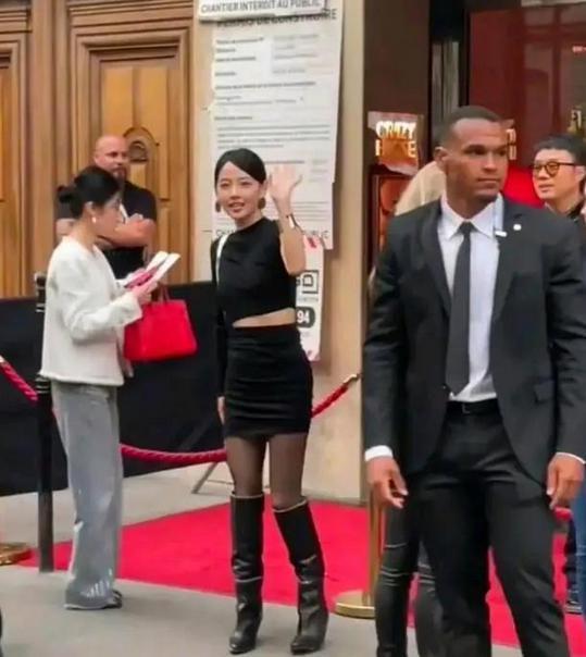 真离了！老公出轨女学生，怀了俩娃婚礼都没办…
