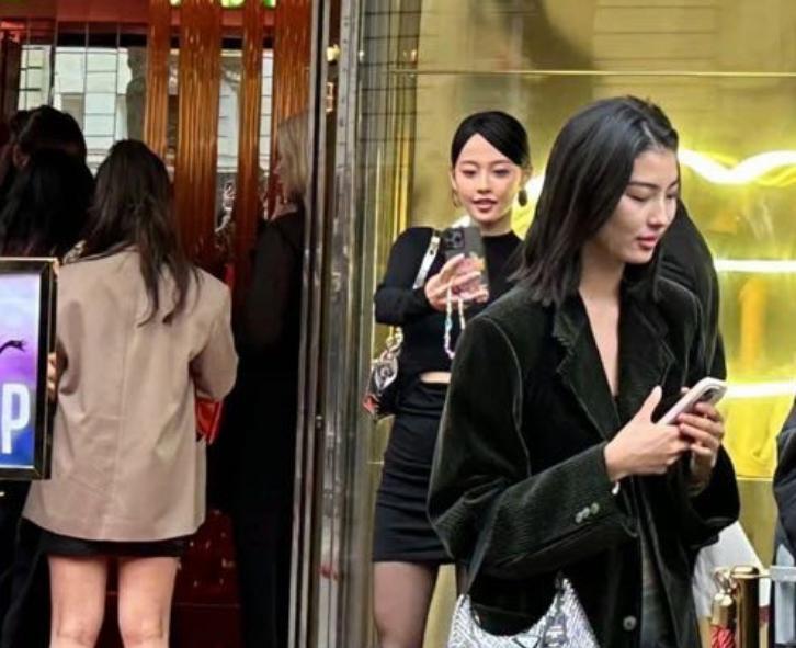 真离了！老公出轨女学生，怀了俩娃婚礼都没办…