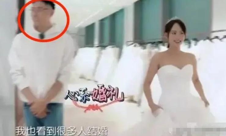 真离了！老公出轨女学生，怀了俩娃婚礼都没办…